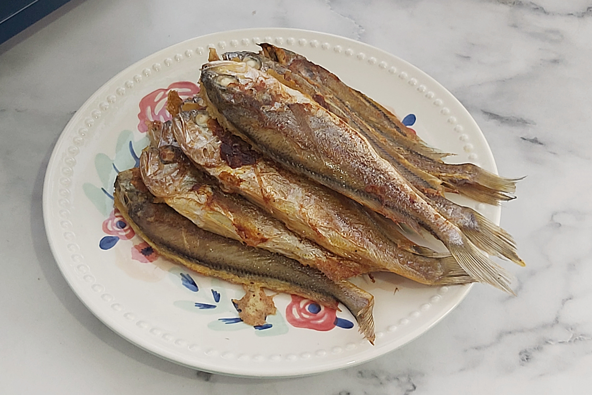 香煎小黄鱼