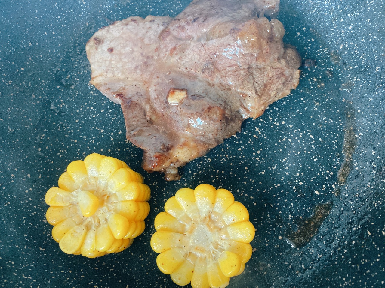 香煎小牛排