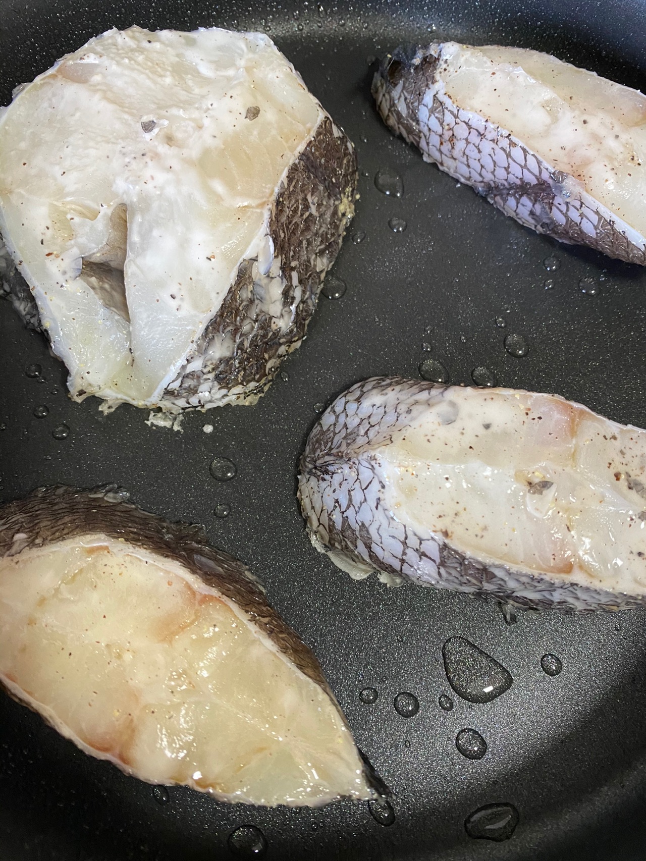香煎鳕鱼