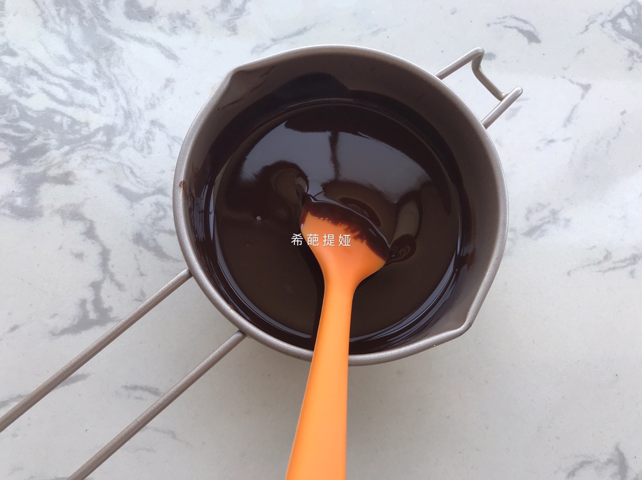 香蕉黑巧磅蛋糕