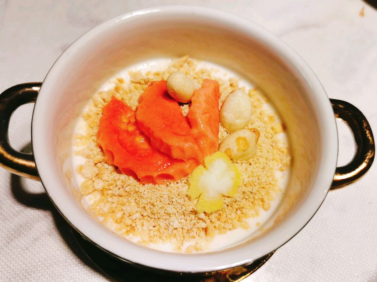 香蕉牛奶燕麦饼干坚果
