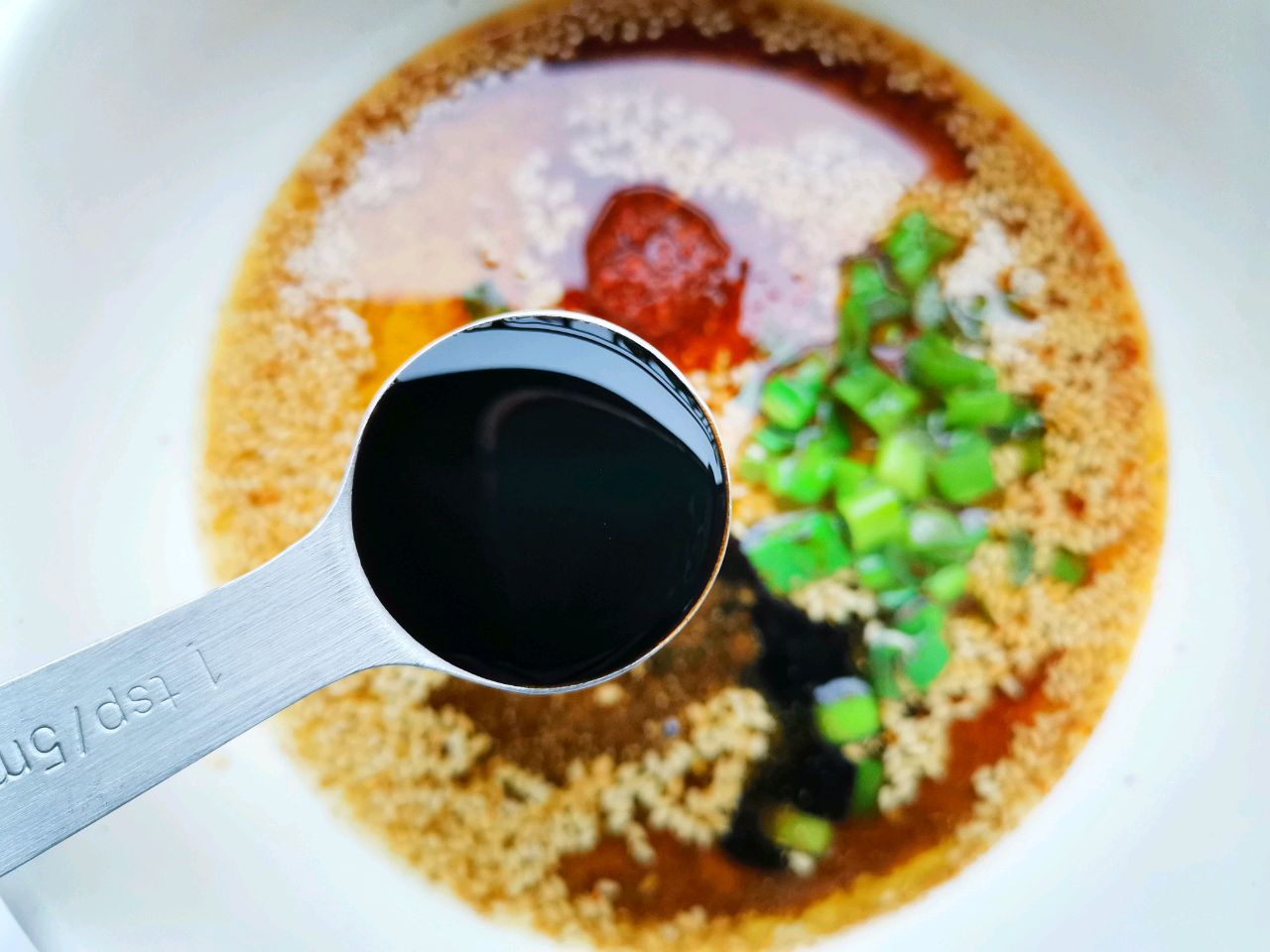 香辣拌水饺