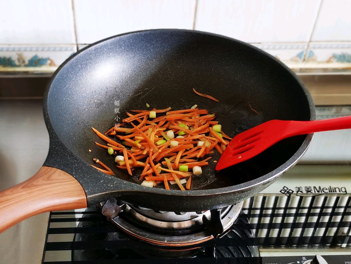 香辣醋溜土豆丝