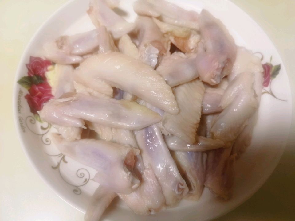 香辣鸡翅尖