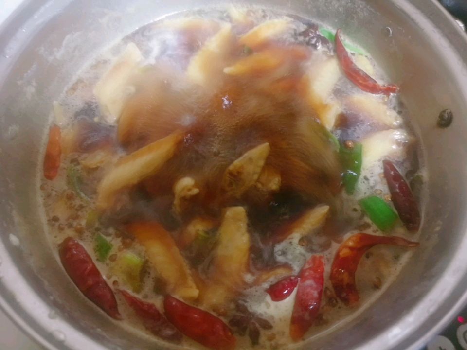 香辣鸡翅尖
