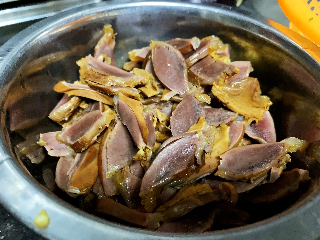 香辣卤鸭胗干锅