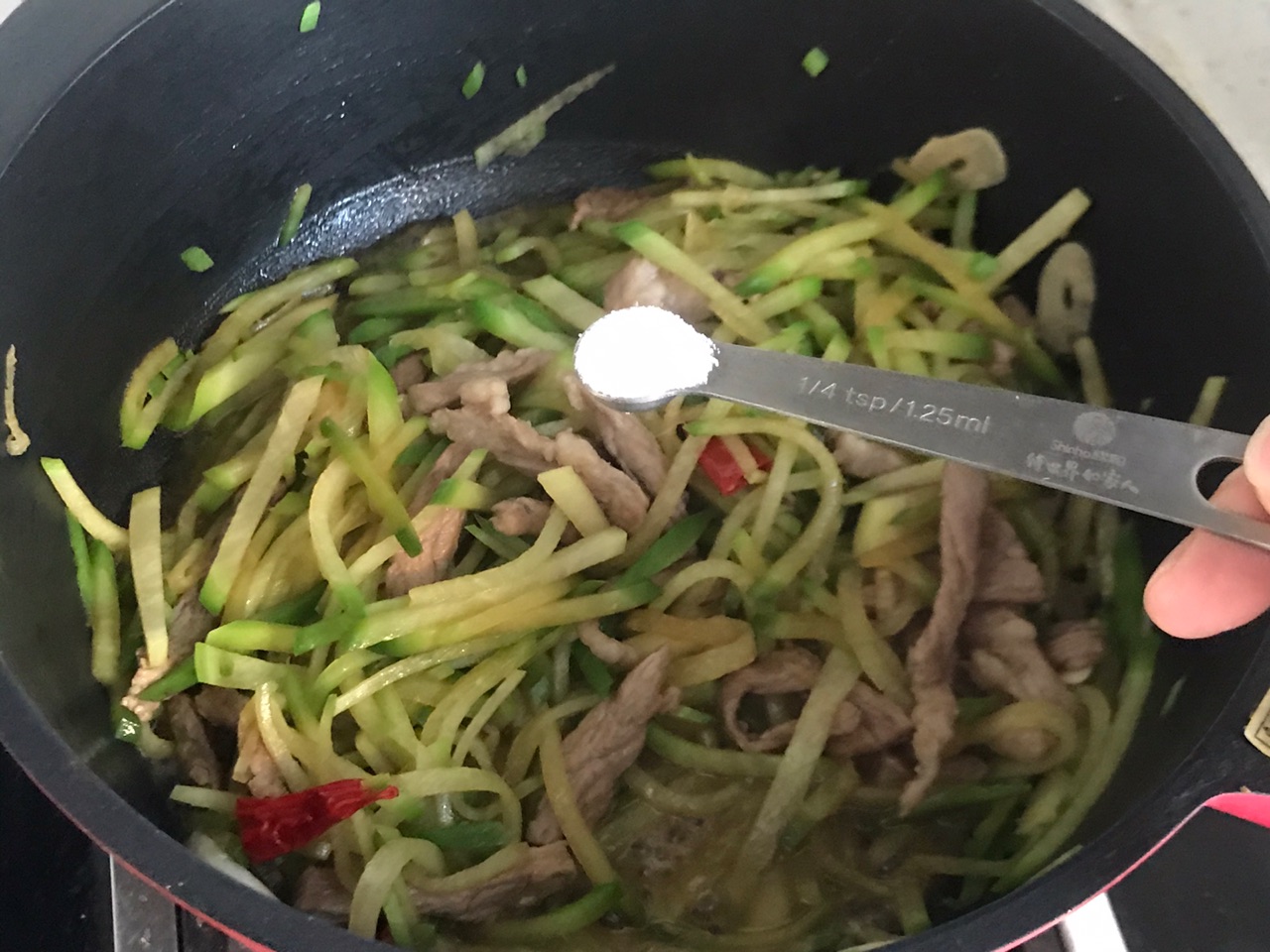 香辣萝卜丝
