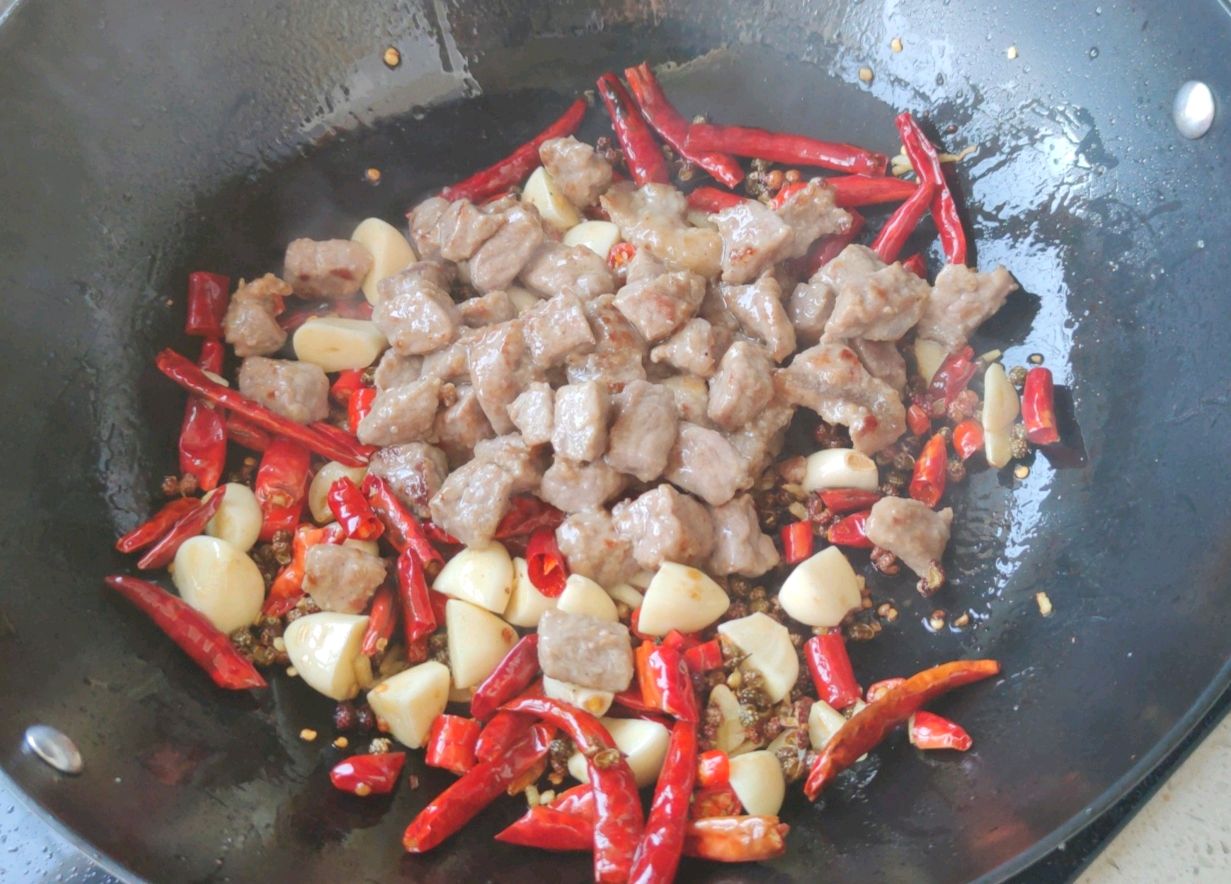 香辣牛肉丁