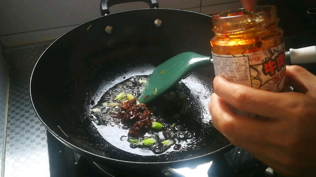 香辣牛肉酱烧豆腐