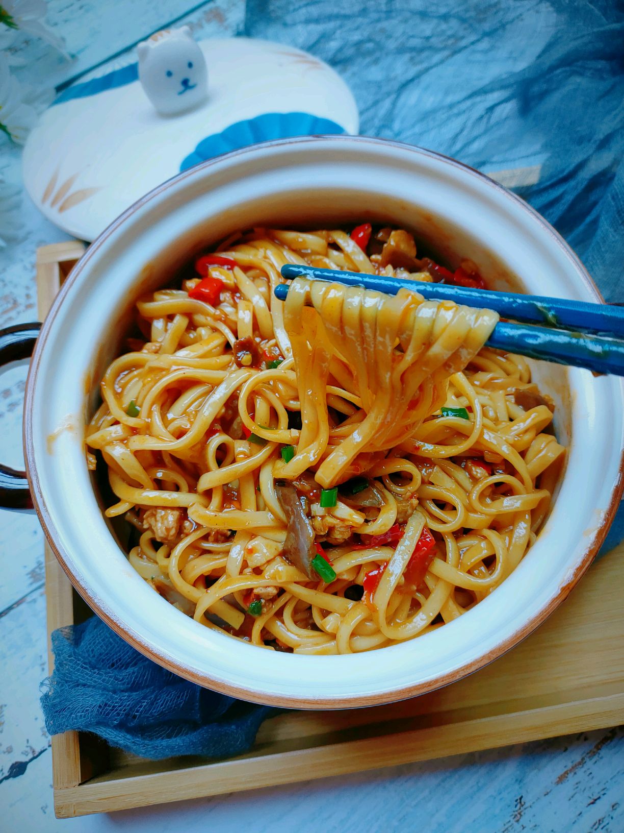 香辣肉沫茄子焖面