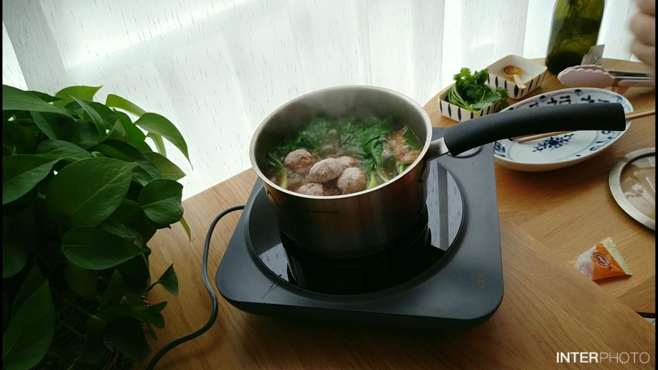香辣土豆粉牛肉丸暖锅