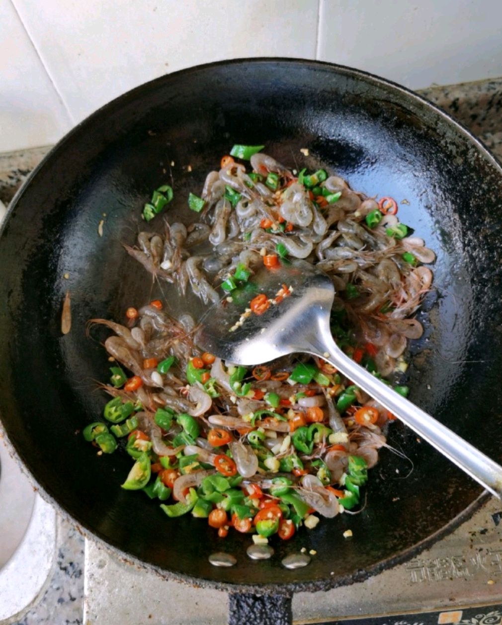 香辣小河虾