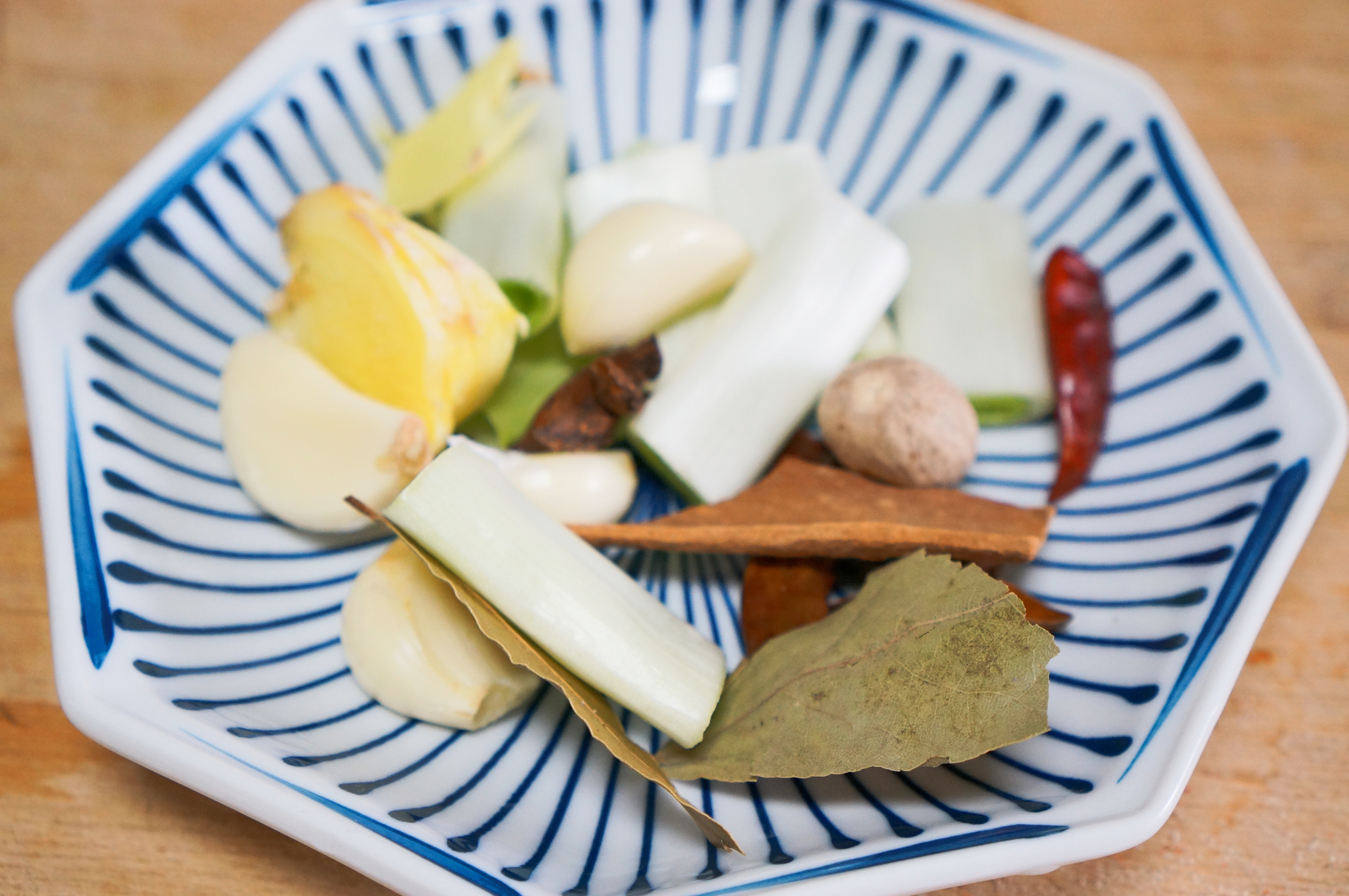 香辣鸭腿