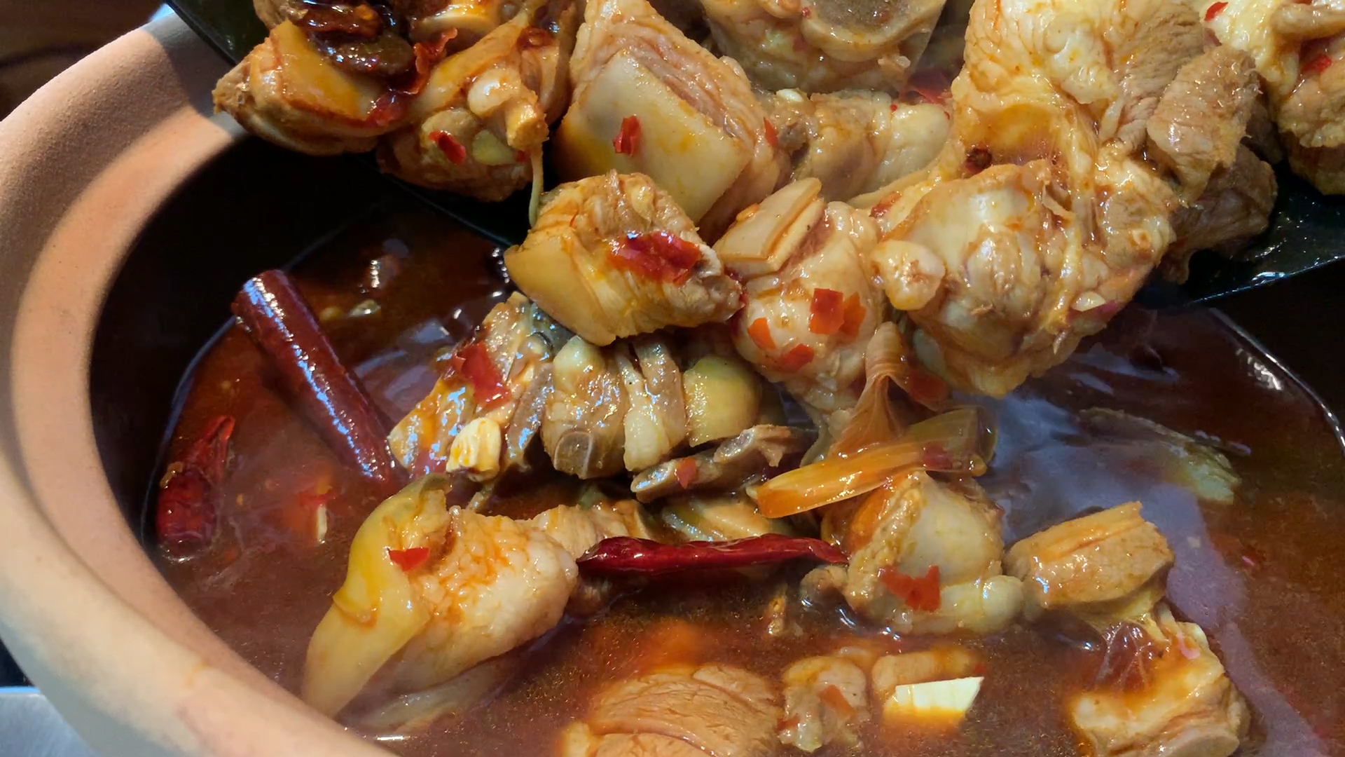 香辣羊肉煲