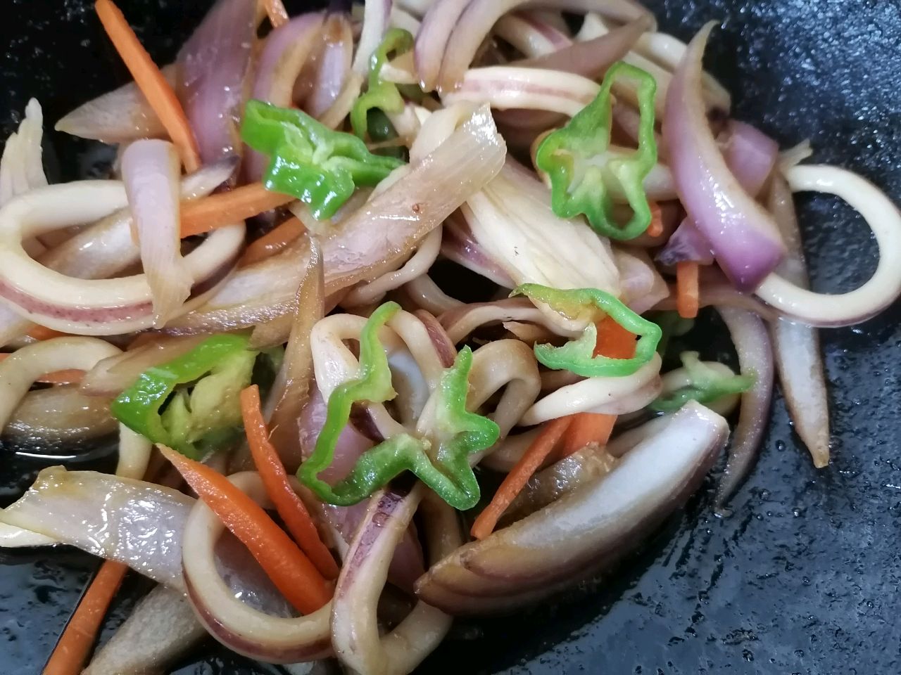 香辣鱿鱼圈