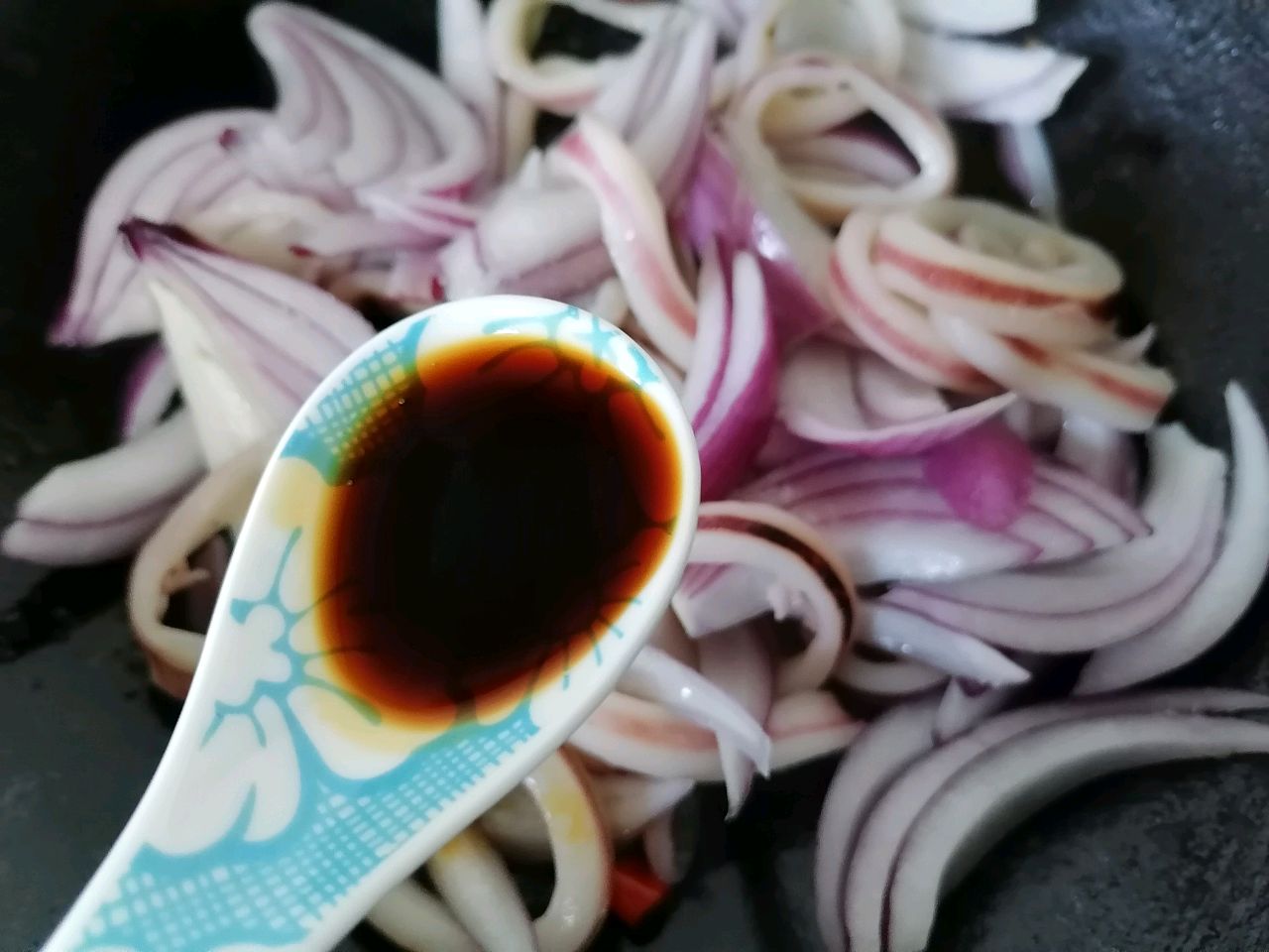香辣鱿鱼圈