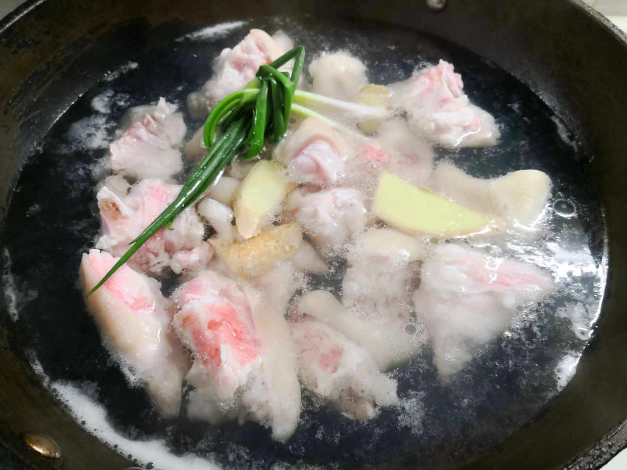 香辣猪蹄