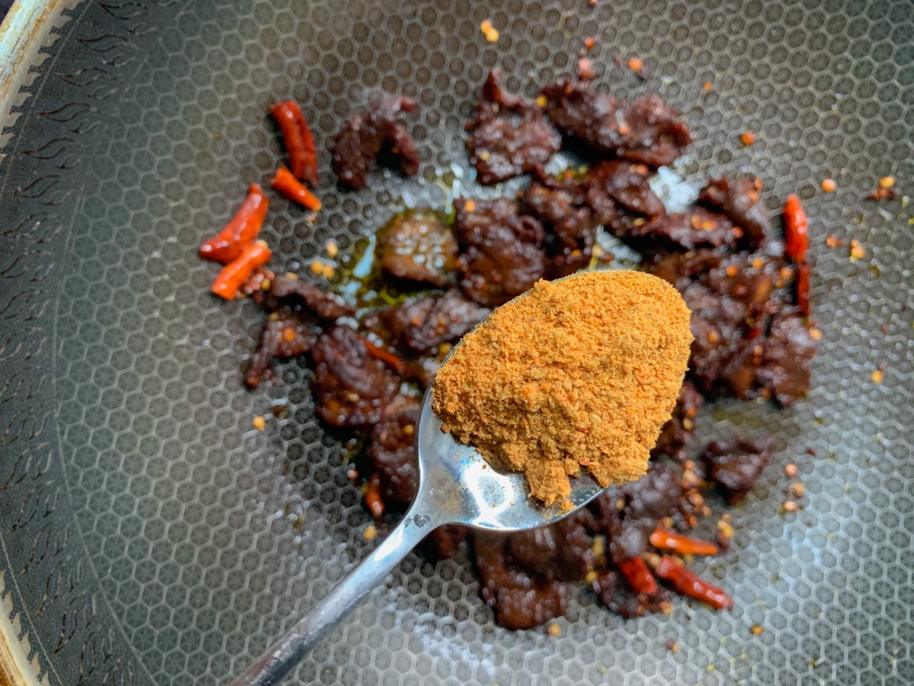 香辣孜然牛肉