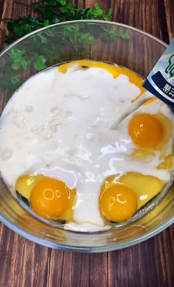 香浓牛奶鸡蛋饼