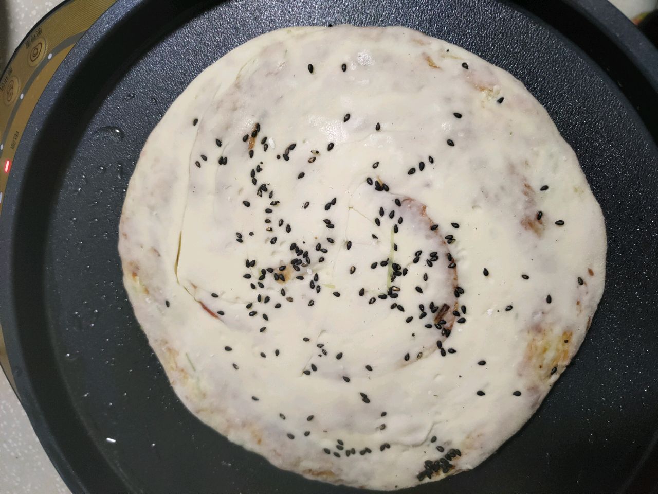 香喷喷的葱油发面饼