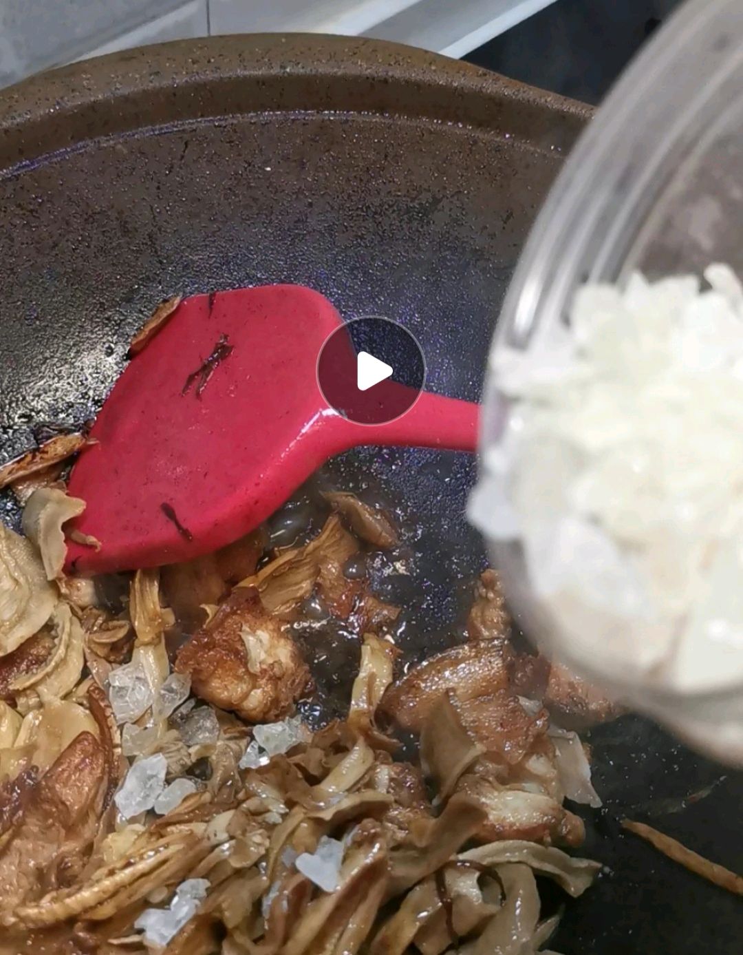 香喷喷的干笋烧肉