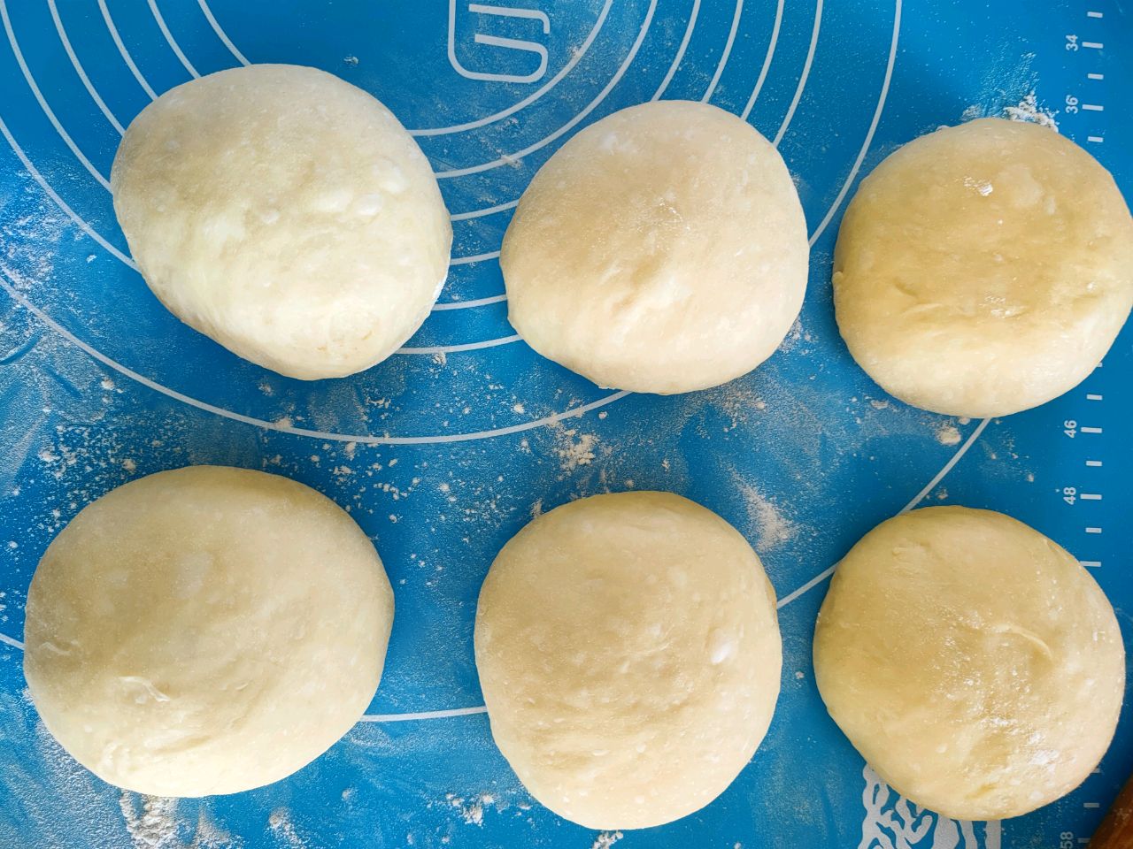 香喷喷，可以有N种吃法的奶香吐司