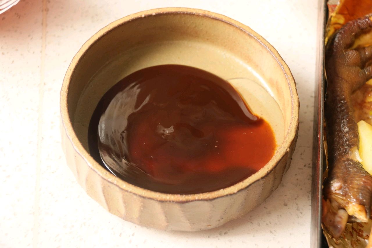 香喷喷油滋滋的蚝油烤鸡