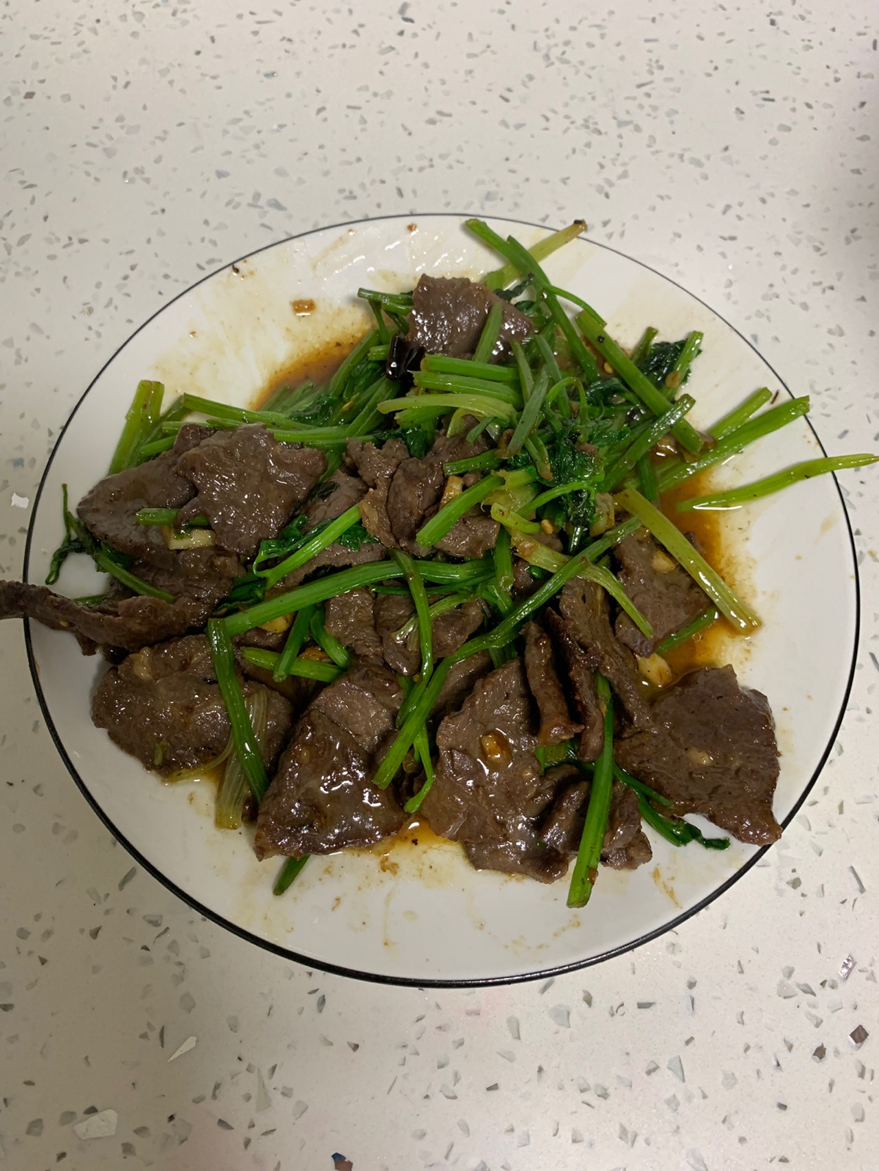 香芹炒牛肉
