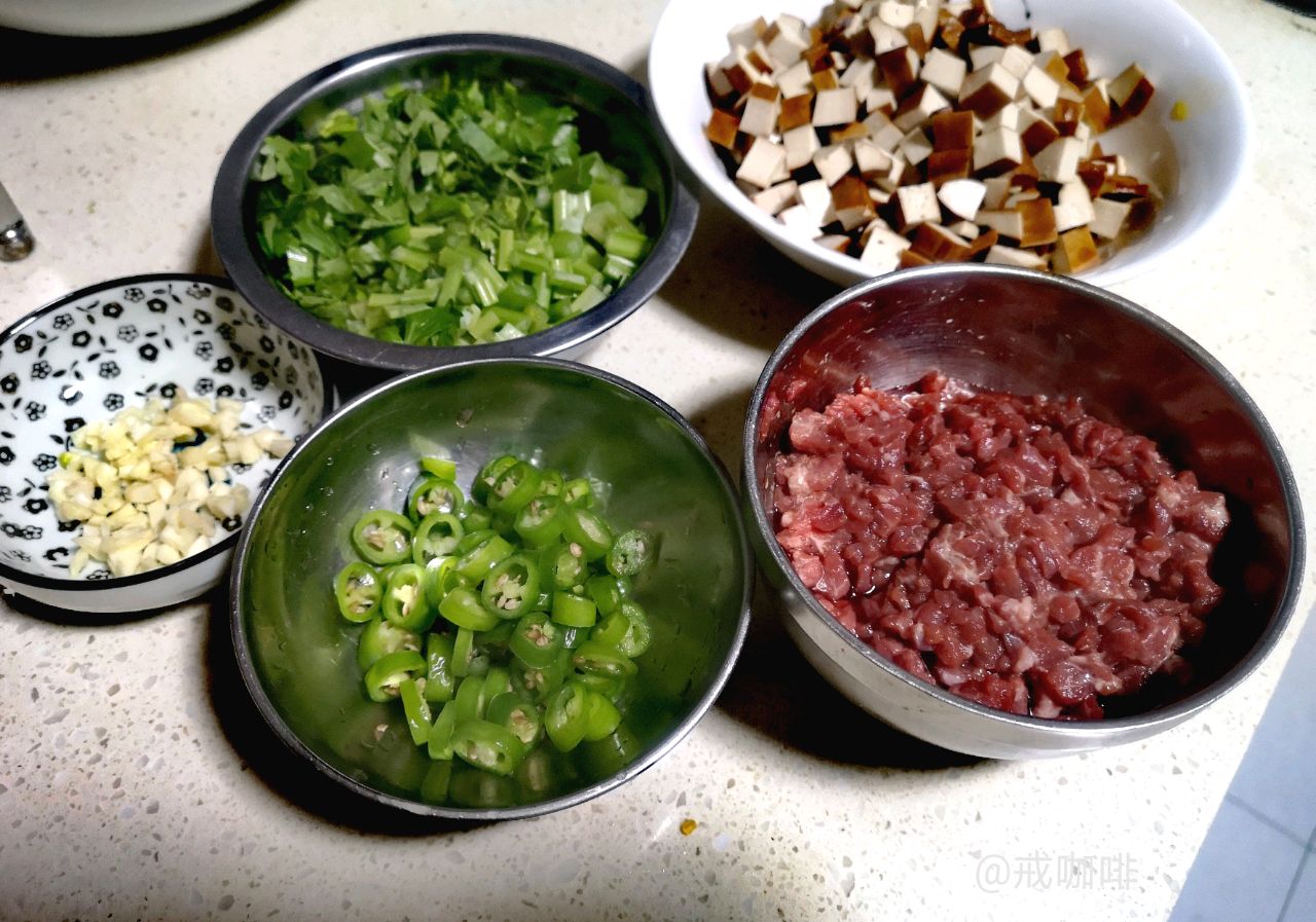 香芹牛肉炒豆干