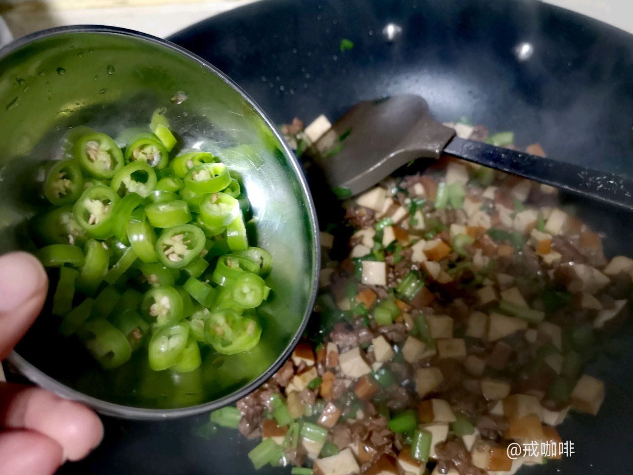 香芹牛肉炒豆干