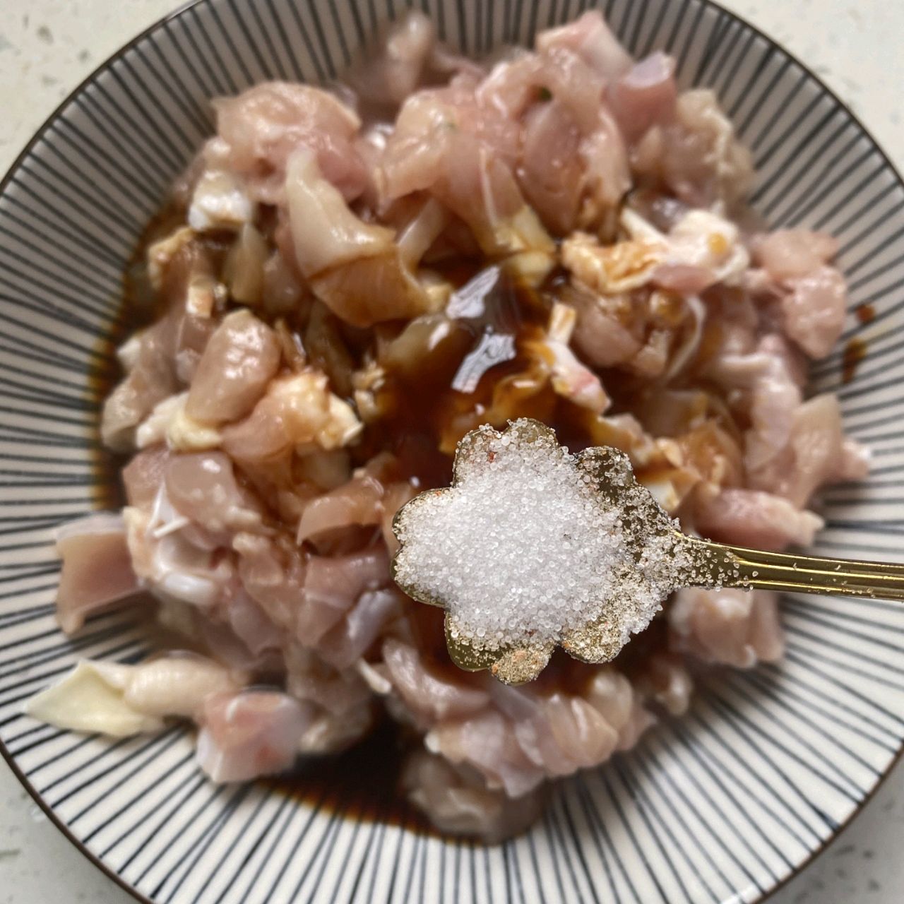 香酥鸡肉饼