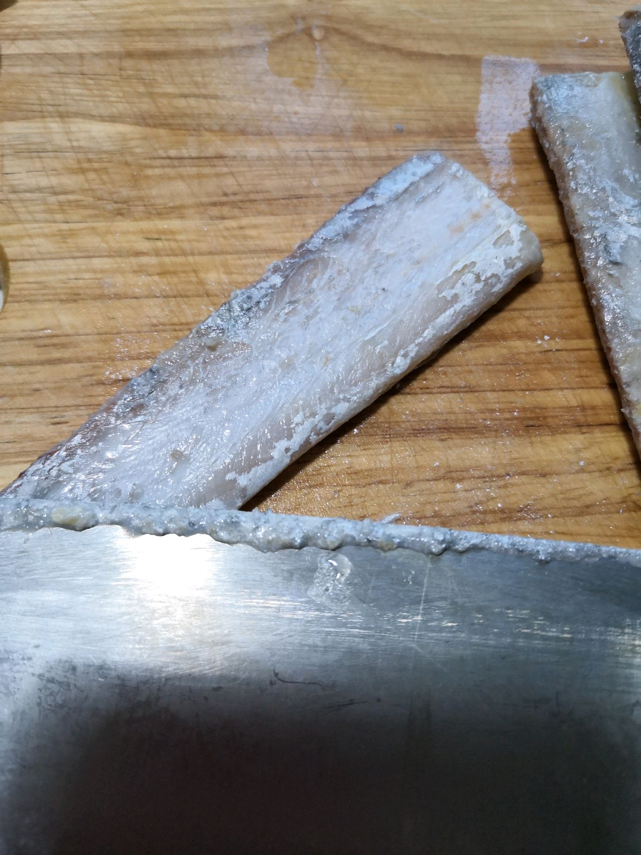 香酥煎带鱼