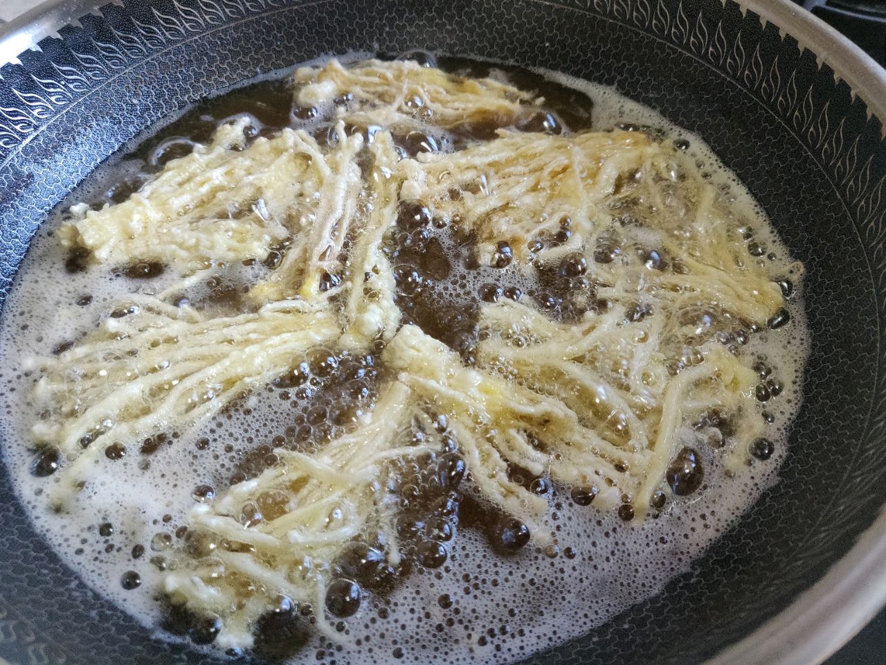 香酥金针菇