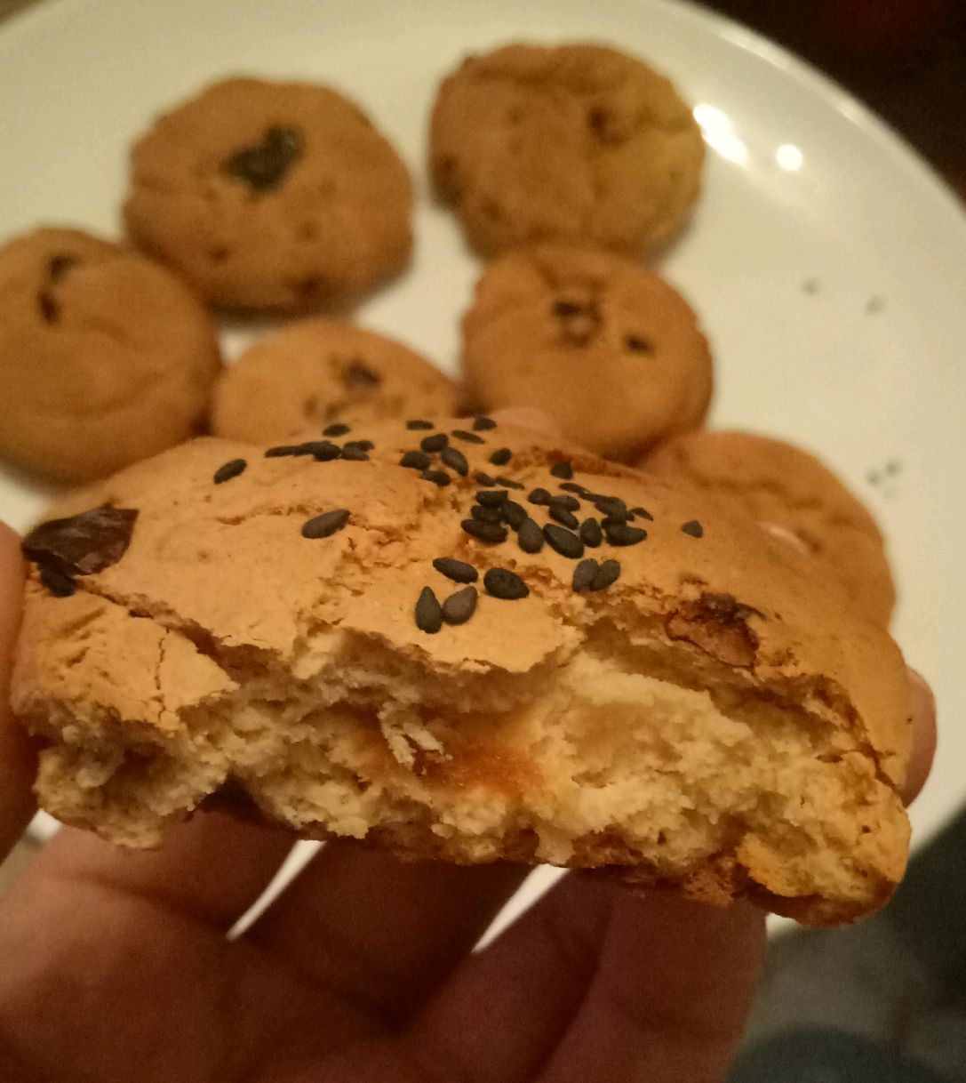 香酥可口的红枣芝麻桃酥