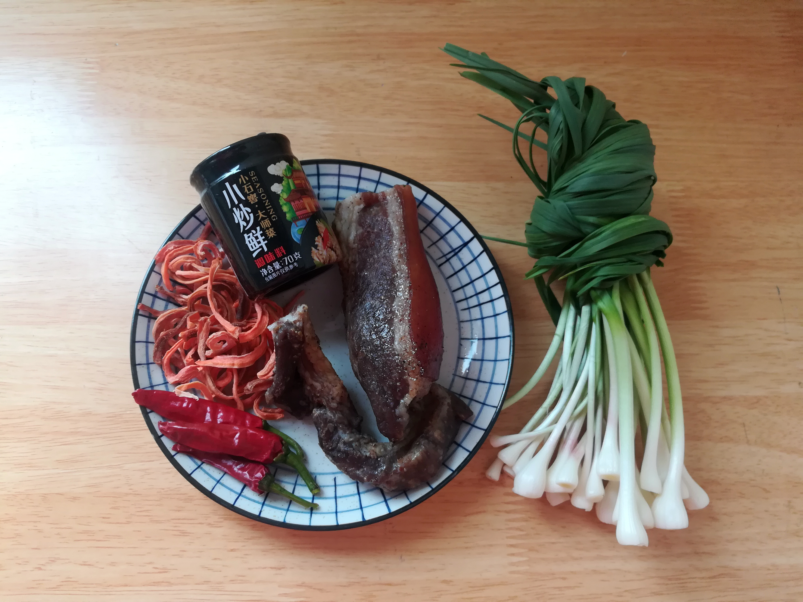 香蒜炒腊肉