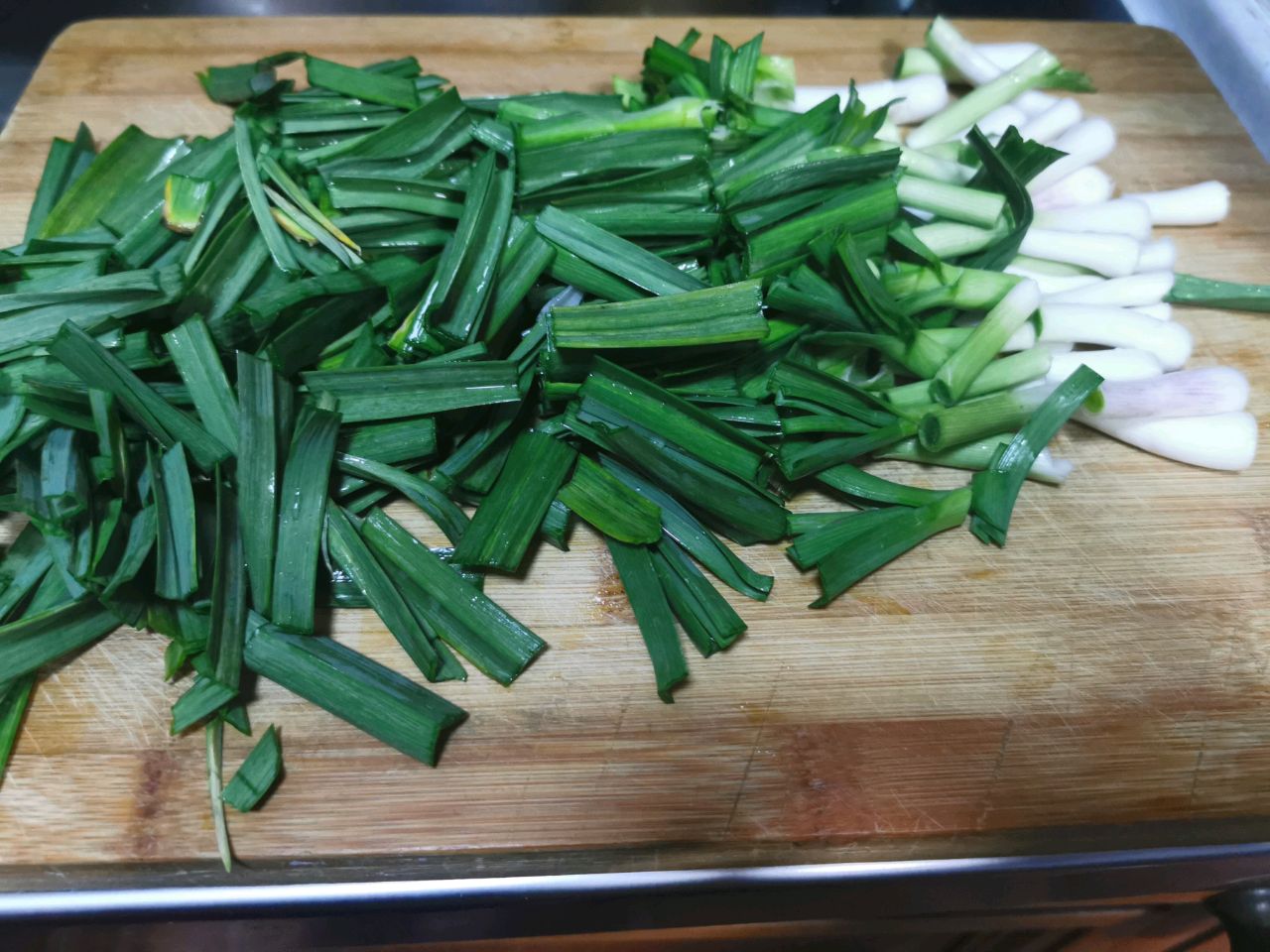 香蒜炒腊肉