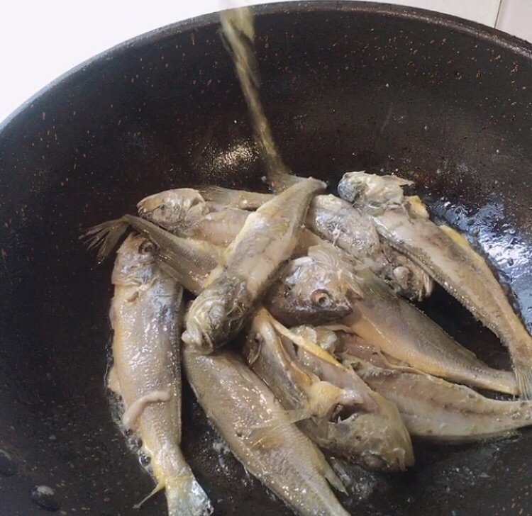 湘味小黄鱼