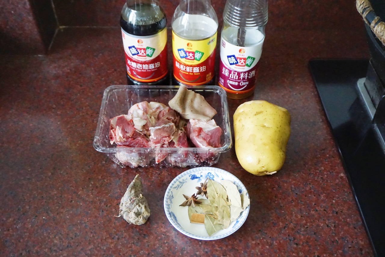 香压土豆羊肉