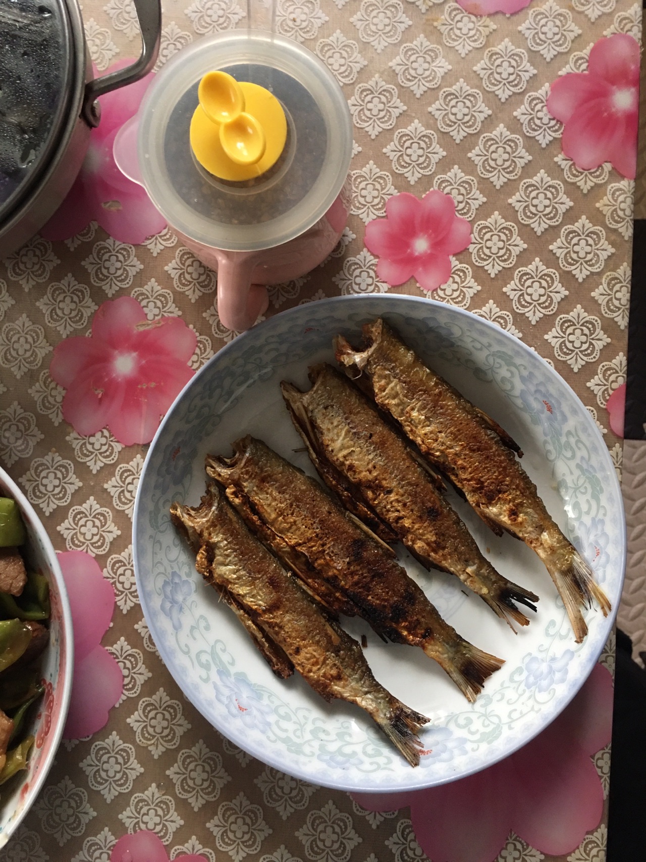 香炸白条鱼