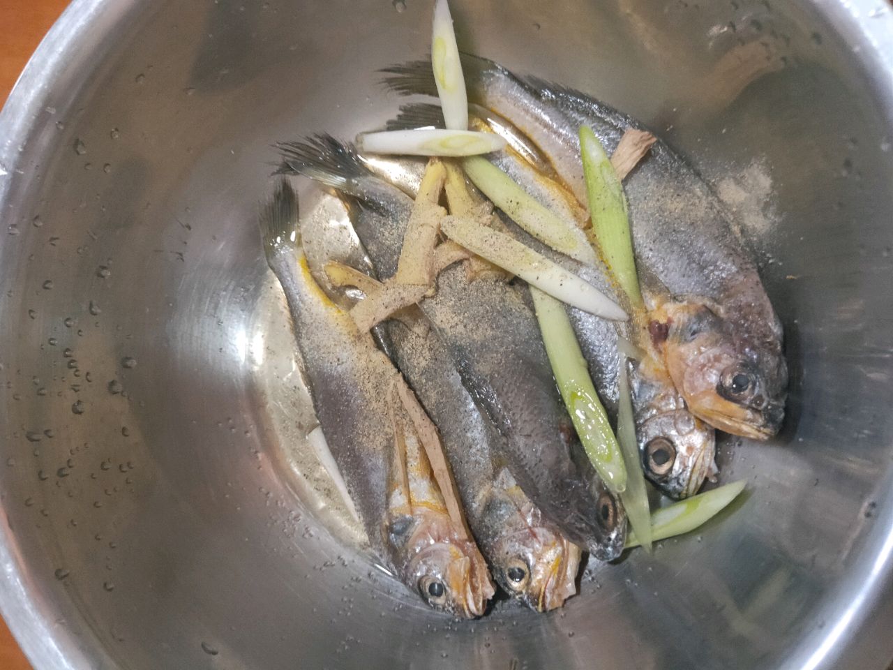 香炸小黄花