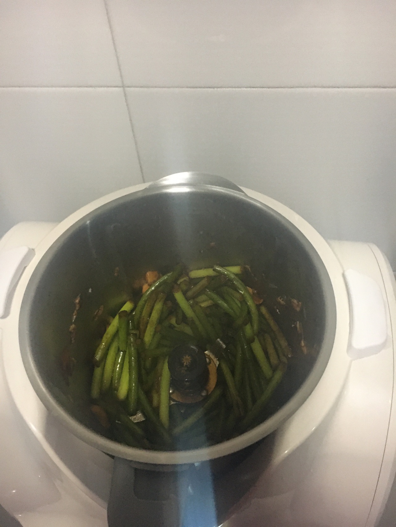 小熬版的炒蒜苗