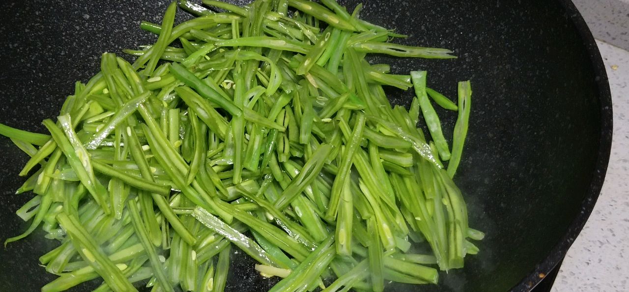 小炒扁梅豆