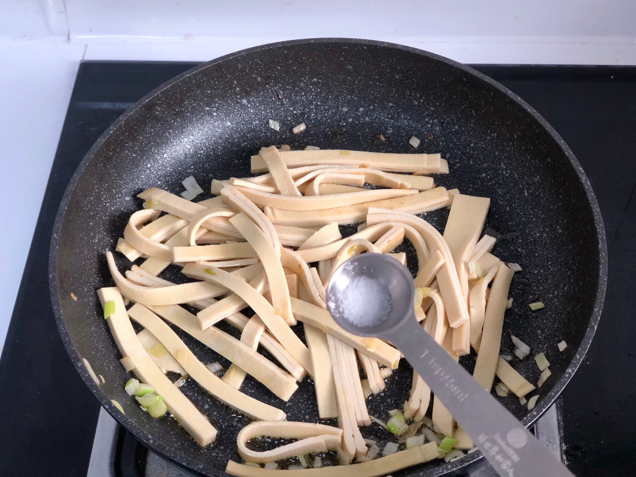 小炒豆腐（福）皮