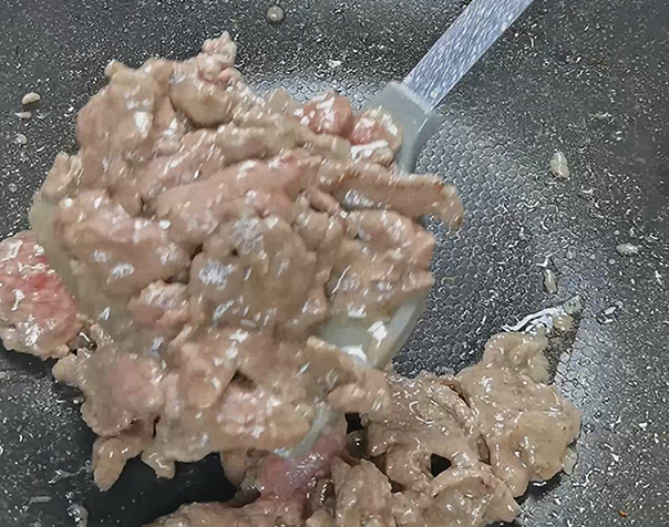 小炒黄牛肉