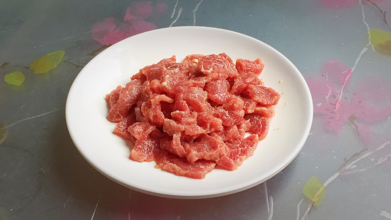 小炒黄牛肉