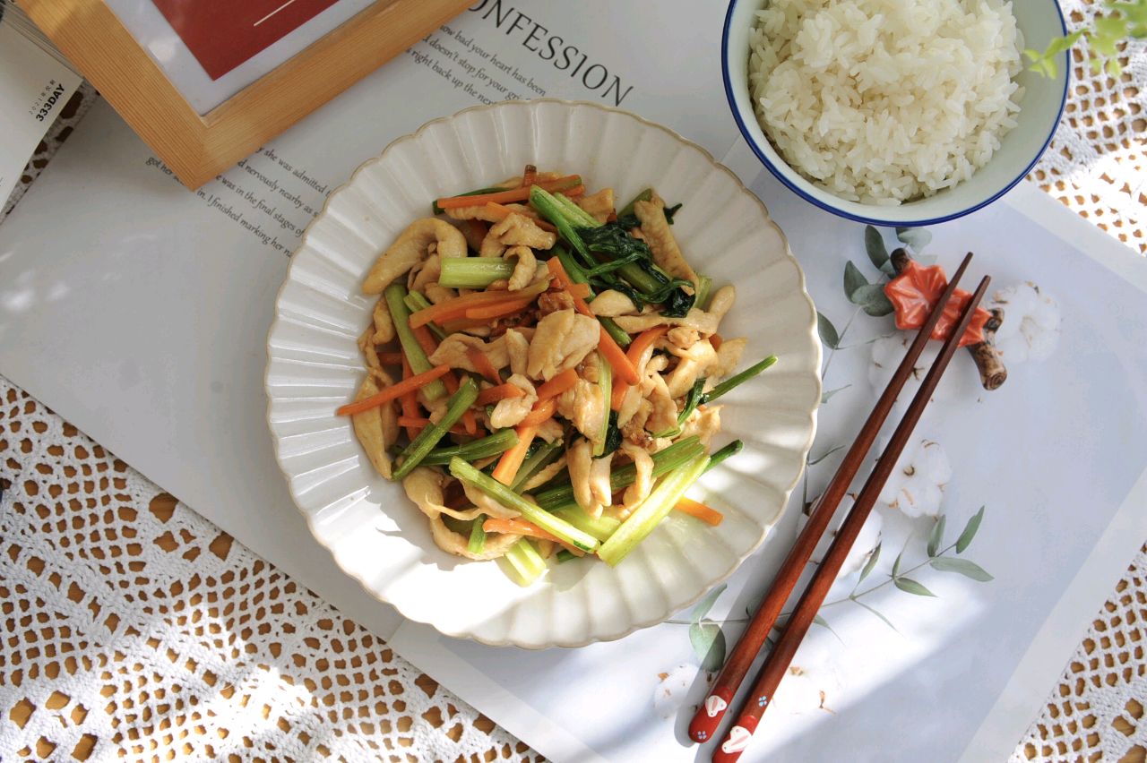 小炒鸡肉丝