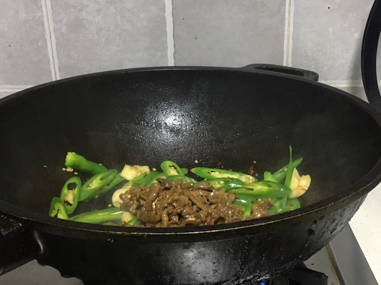 小炒牛肉