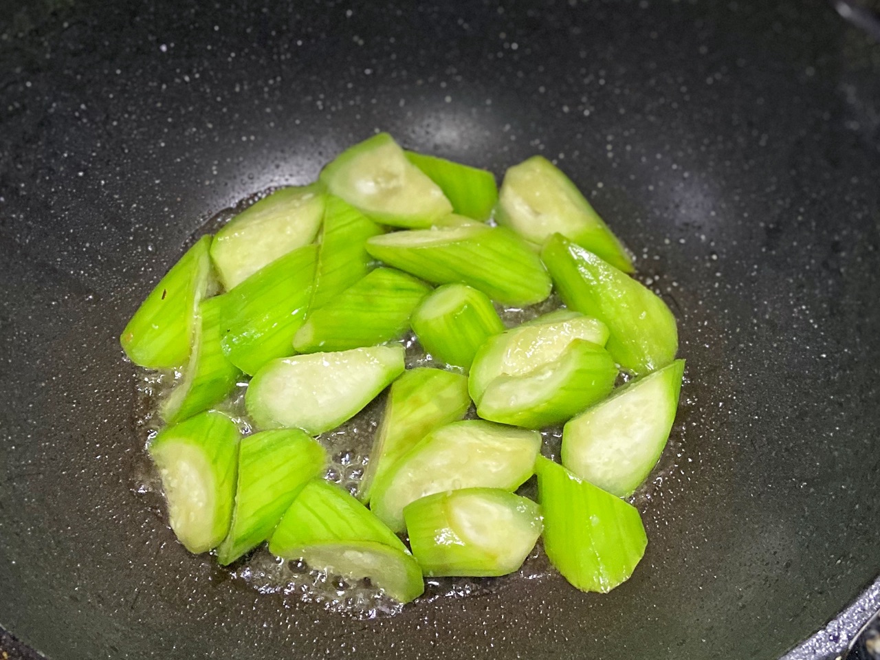 小炒丝瓜荷包蛋