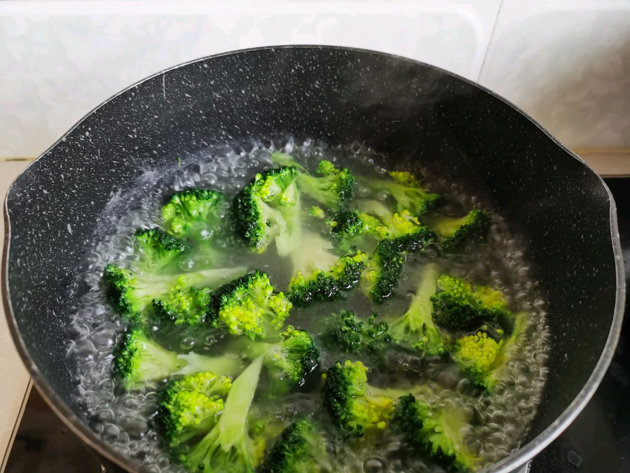 小炒西兰花