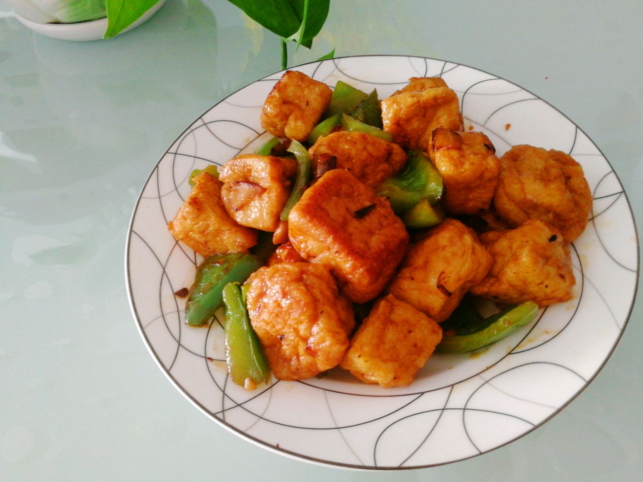 小炒油豆腐青椒